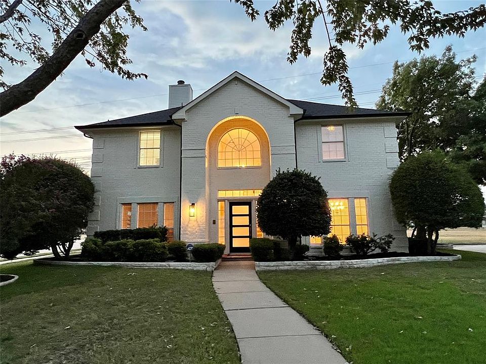 1st image of 2701 Donnington Dr