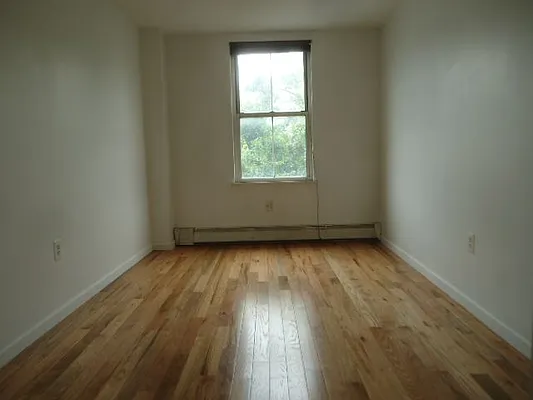 Rented by Hakeem Shahid, LREB | media 18