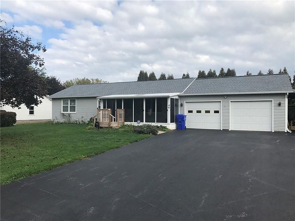 1st image of 46 Cloverwood Dr