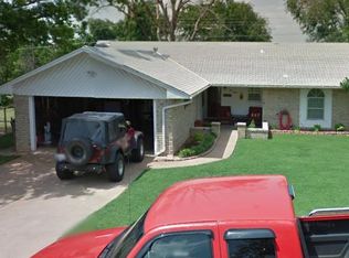 120 Orchard Dr, Chickasha, OK 73018
