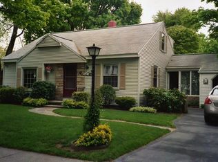 23 Bellevue Ave, Longmeadow, MA 01106
