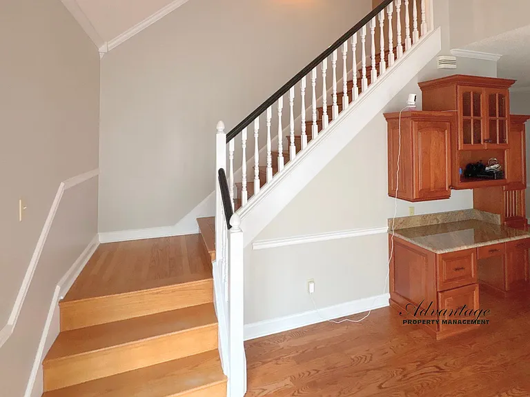 1286 Creek Valley Dr — Photo 18