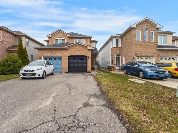 299 Pressed Brick Dr N, Brampton, ON L6V 4L2