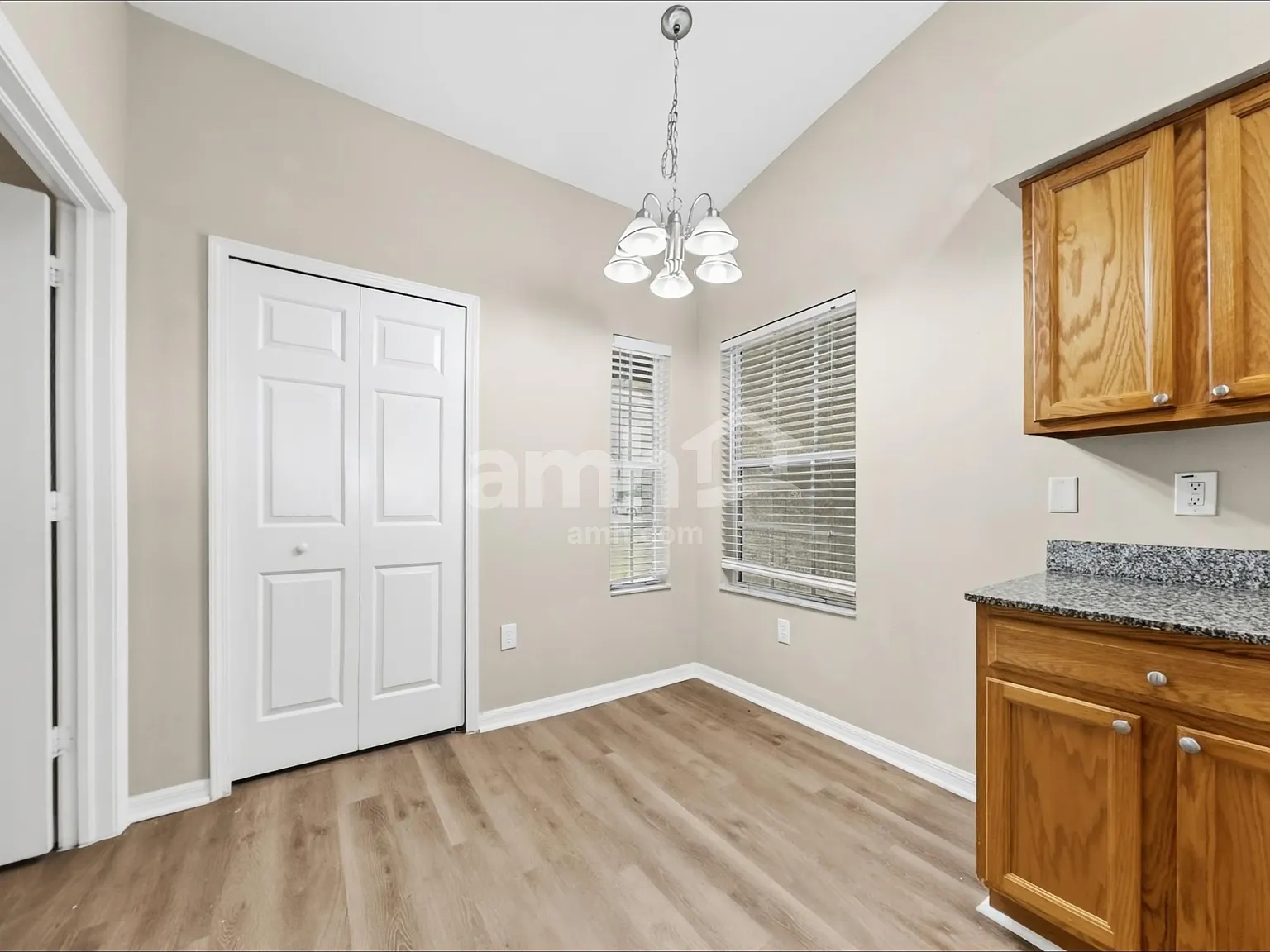 4 bed, 2.0 bath, 1544 sqft, $2,250 — Photo 4