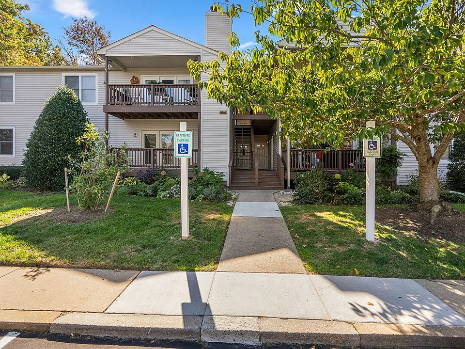 101 Bufflehead Ct