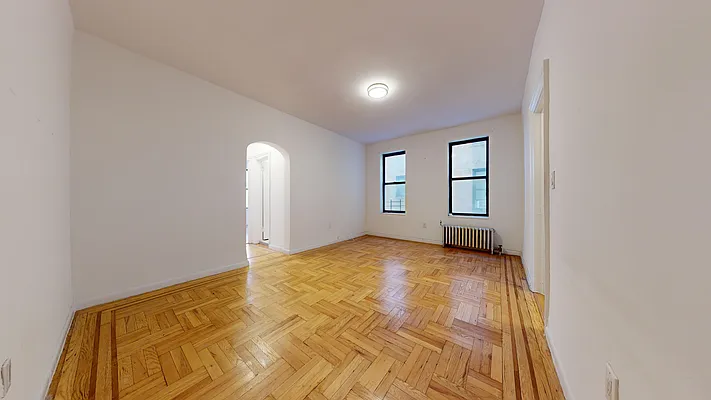 Rented by Bond New York | media 2