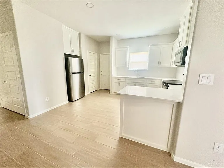 810 S Linda St #1 — Photo 3