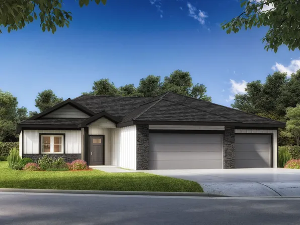 2609 E 26th St, Lawrence, KS 66046