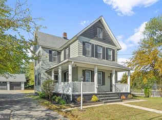 109 Poplar St, Williamstown, NJ 08094