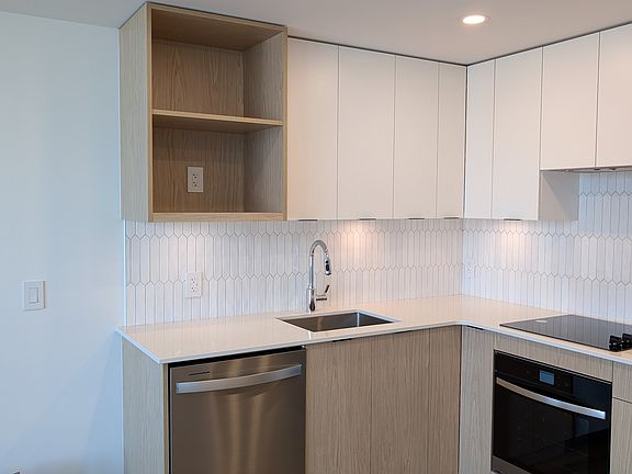 2nd image of 1488 Bertram St #2009