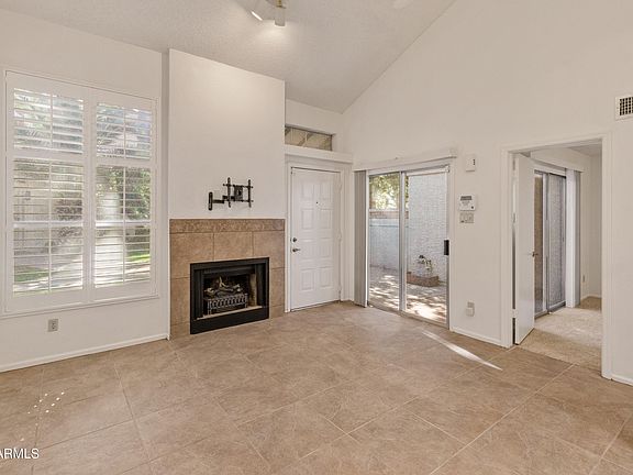 3rd image of 1717 E UNION HILLS Drive #1076
