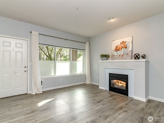3rd image of 2165 Hammond Avenue #A11