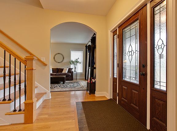3rd image of 708 E Sunnyside Ave