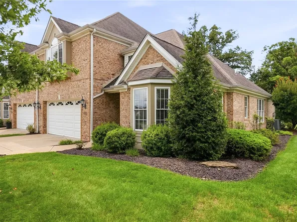 2112 Gables Ct, Mars, PA 16046
