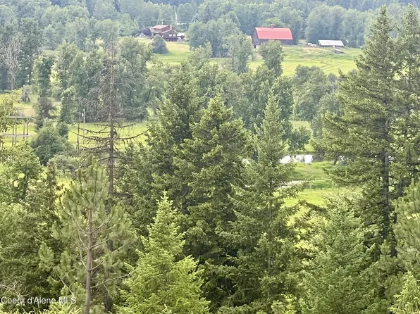 562 Rimrock Dr, Saint Maries, ID 83861