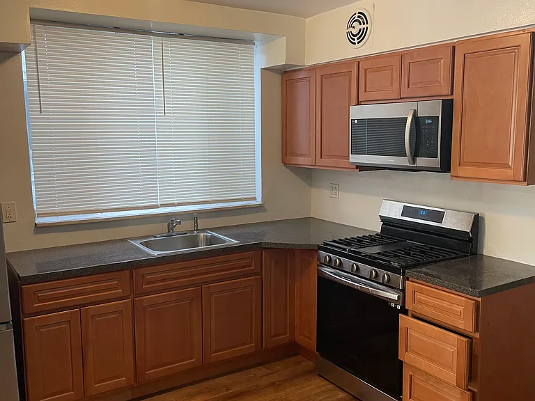 2418 Bragg St #2 — Photo 16
