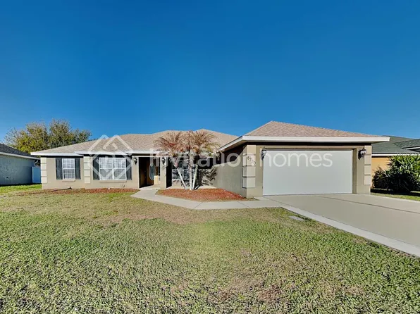 8730 Fort Socrum Village Pl, Lakeland, FL 33810