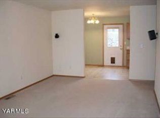 722 S 4th St, Selah, WA