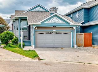 92 SE Marthas Haven Gdns NE, Calgary, AB T3J 3W1