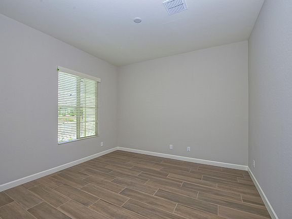 4th image of 29865 N 133rd Ave