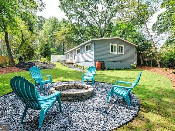 2nd image of 2672 Brook Park Way