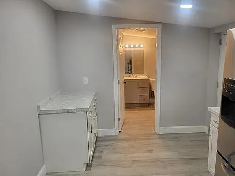 1632 Granada Ave — Photo 5