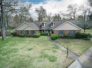 204 Countrywood Ct, Brandon, MS 39042
