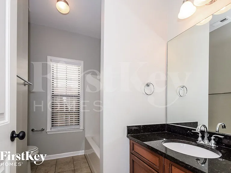5573 Timber Leaf Trl — Photo 14