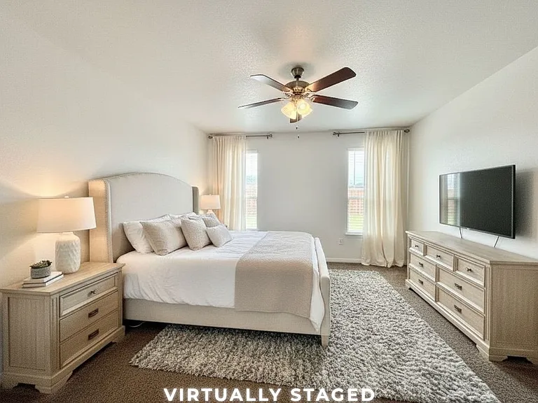 1009 Cushing Dr — Photo 5