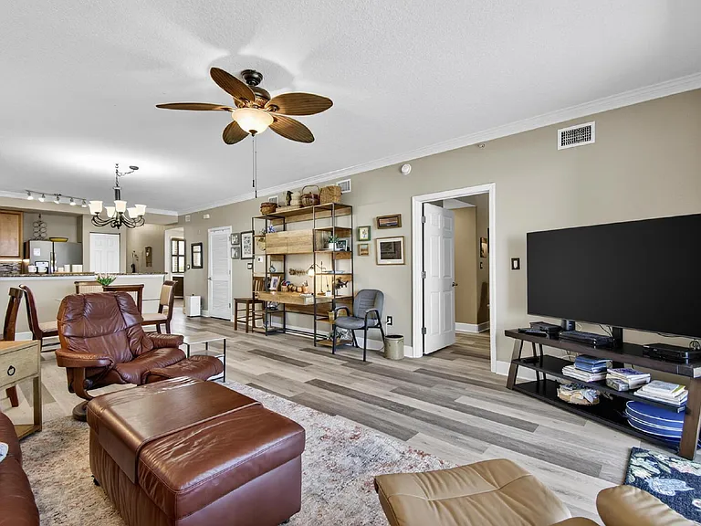 80 Surfview Dr #505 — Photo 17