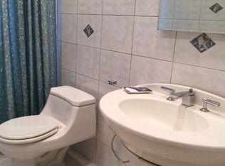 226 Calhoun Ave, Bronx, NY 10465