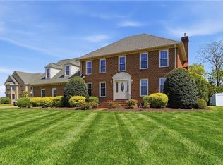3707 Sandpiper Ln, Chesapeake, VA 23325