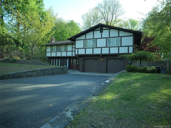 31 Dawn Lane, Suffern, NY 10901