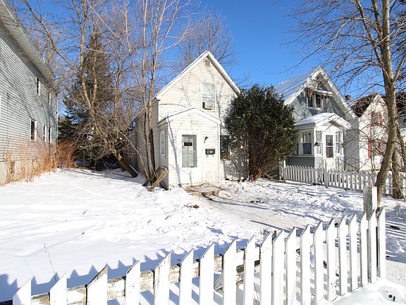 2nd image of 2869 Exeter St