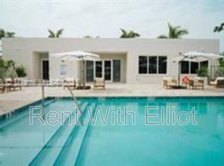 610 NE 2nd St, Dania Beach, FL 33004