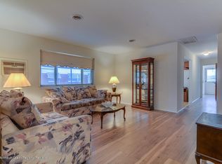 12B Monmouth Ln, Whiting, NJ 08759