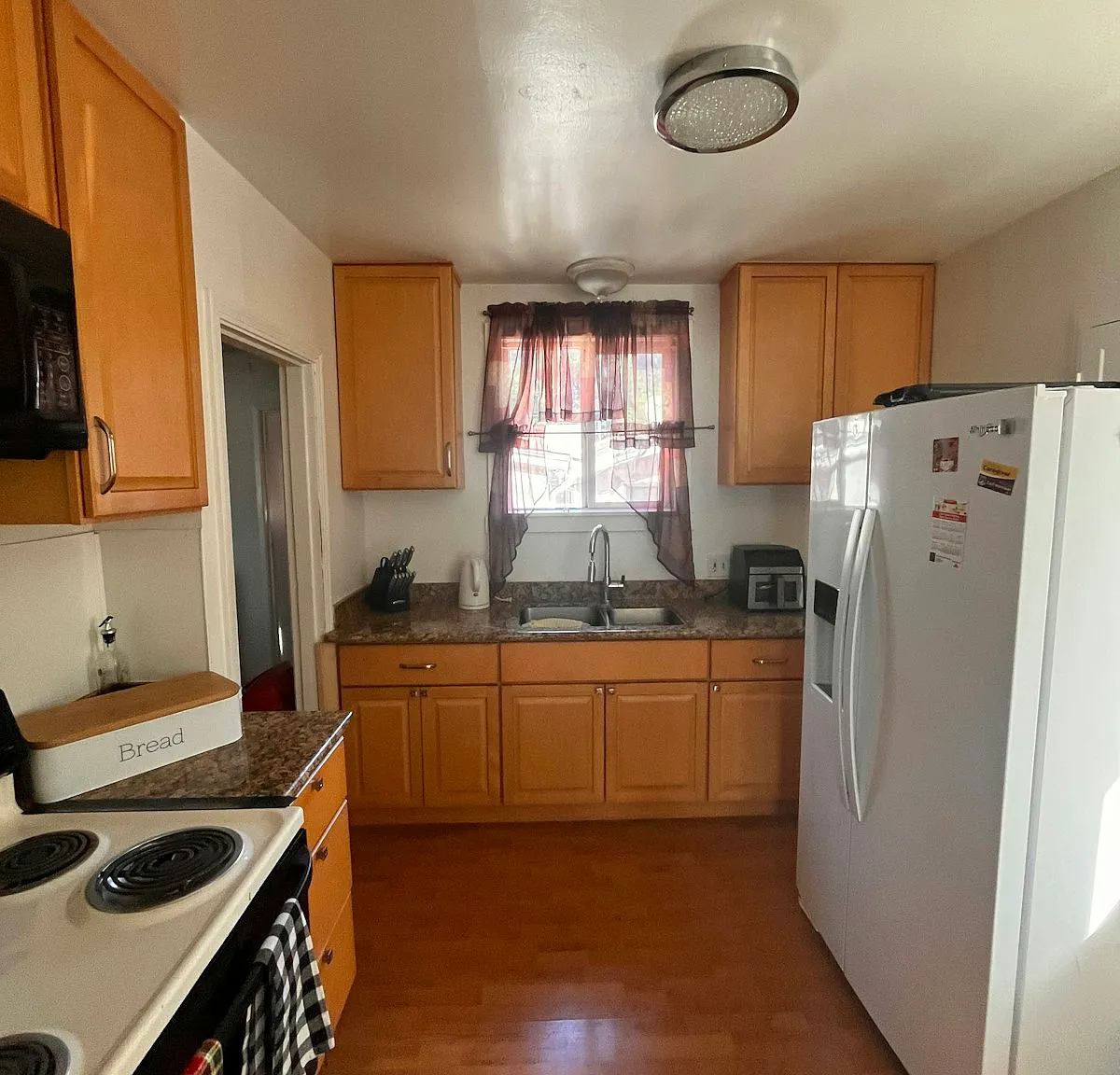 2117 106th Avenue, Unit 4 — Photo 1