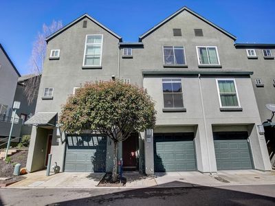 665 Atherton Pl #606, Hayward, CA, 94541