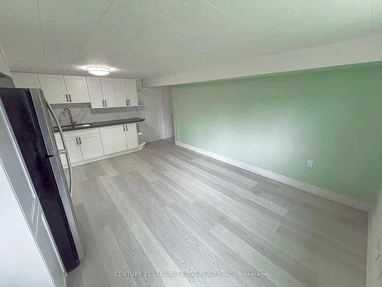 10 Clipper Rd #BASEMENT — Photo 5