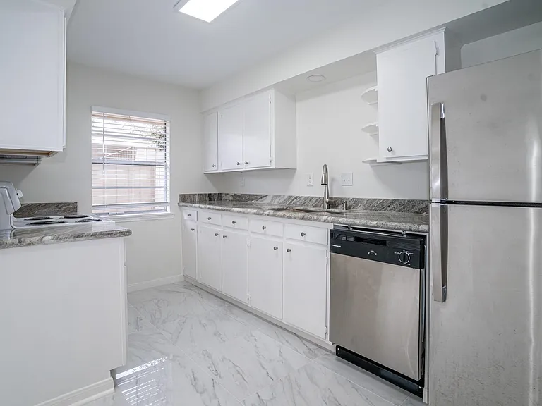 6404 Olympia Dr #134 — Photo 10