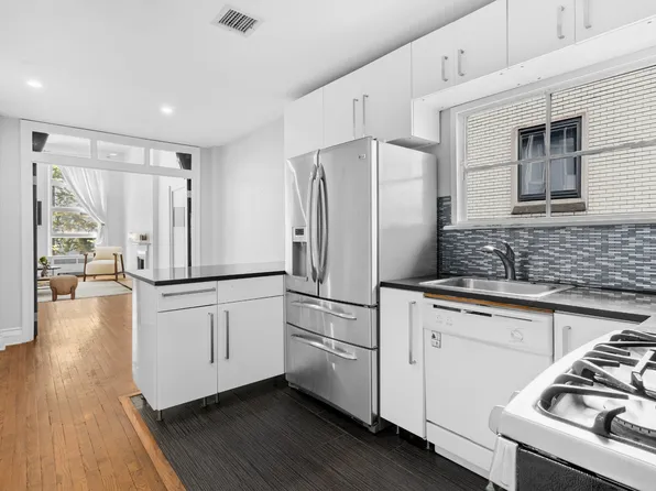 33 West Ninth Street image 7 of 14