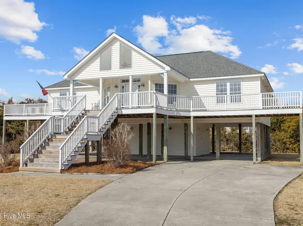 310 Joan Court, Beaufort, NC 28516