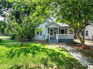 916 N 12th St, Temple, TX 76501
