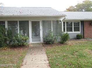 681B New Castle Court, Lakewood, NJ 08701