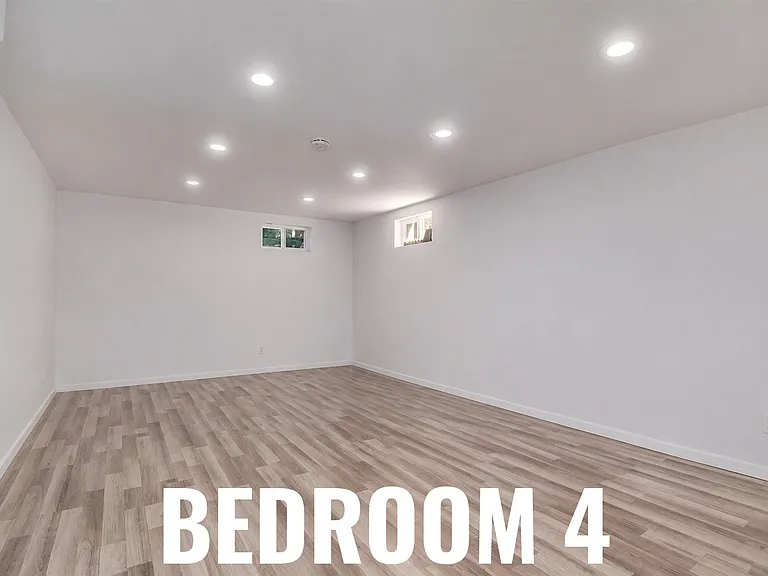 7520 W Bails Ave #4 — Photo 1
