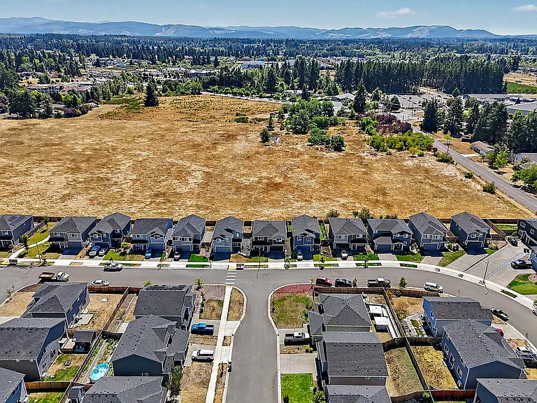 15065 Iverson Loop SE — Photo 49