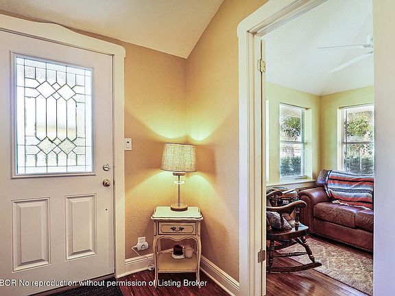 4th image of 535 31st St