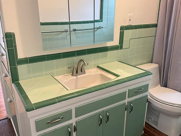 308 E Amerige Ave #0 — Photo 18
