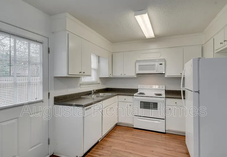 4021C Wheeler Woods Rd — Photo 7