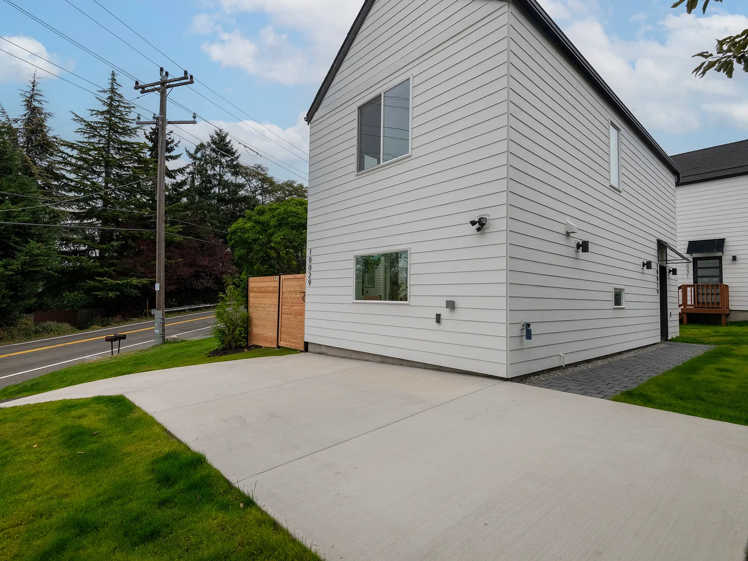 2 bed, 1088 sqft, $3,150 — Photo 3